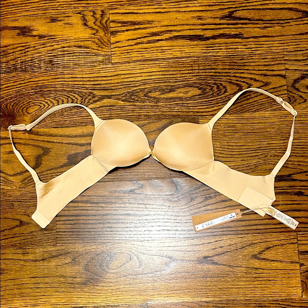 NWT SKIMS Nude Seamless Push-Up Plunge  Bra 32A